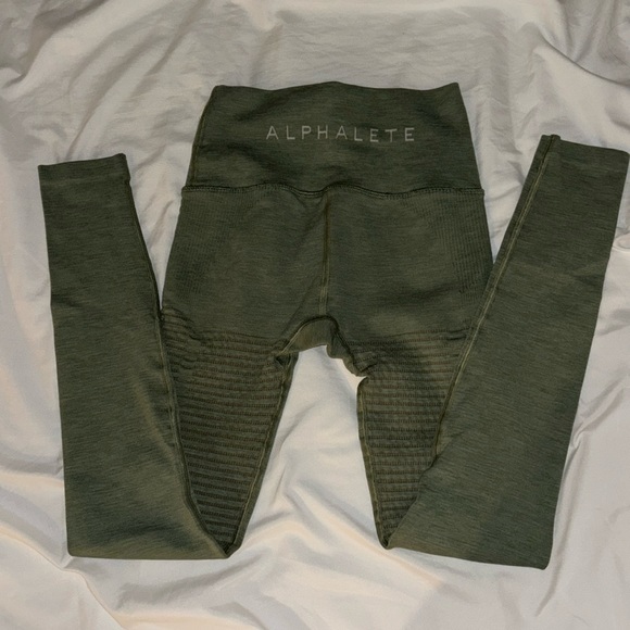 Alphalete Pants & Jumpsuits Alphalete Halo Leggings Poshmark